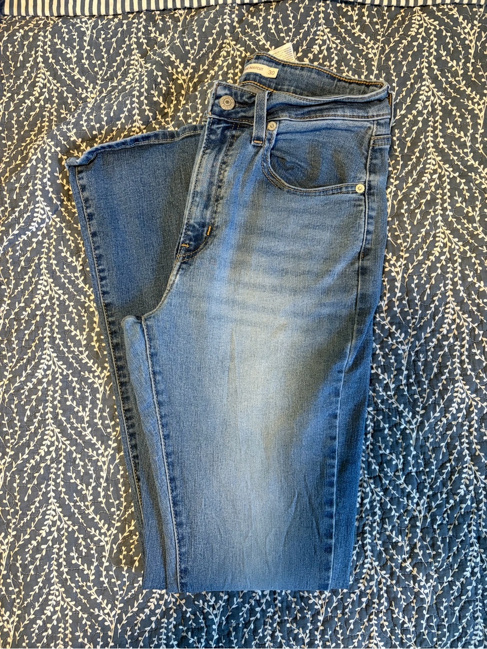 Levi’s High Rise Boot Cut Jeans